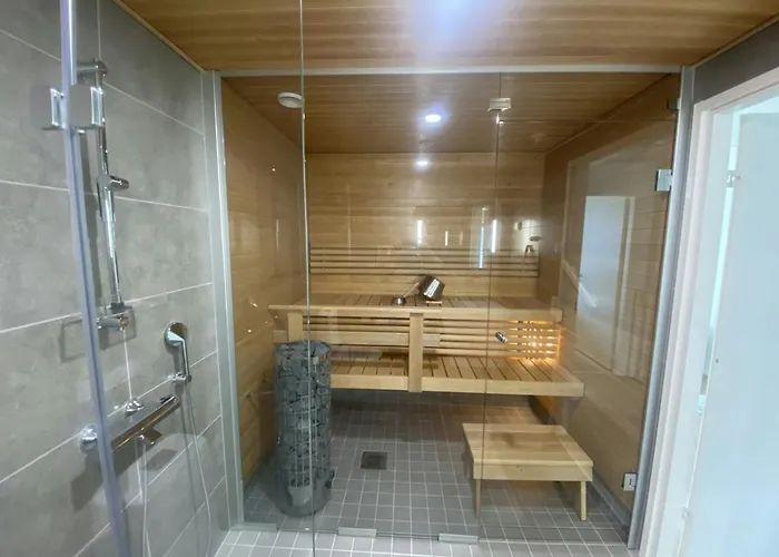 شقة Spacious For 4 With Sauna